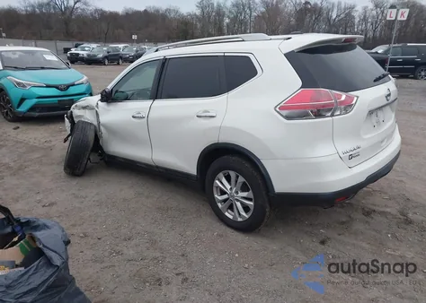 2015 Nissan Rogue Sv z USA, uszkodzony, nr VIN 5N1AT2MV8FC904016